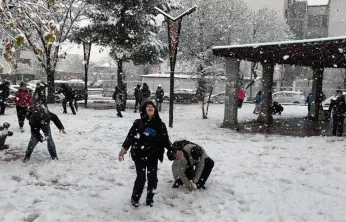 Valiliklerden Peş Peşe Tatil Kararları