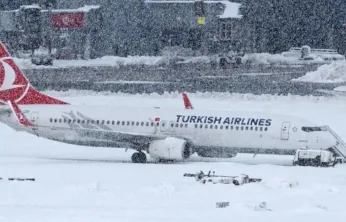 Yeni Yıla Hava Engeli: THY ve AJet Seferleri İptal Etti