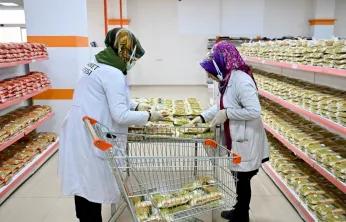 Yeşilyurt Belediyesi Sosyal Yardım Platformu Hizmete Sunuldu