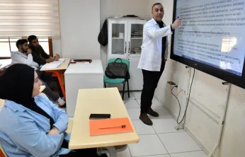 Yeşilyurt'ta Öğrencilere Ara Tatilde Ücretsiz LGS ve DYK Hazırlık Kursları!