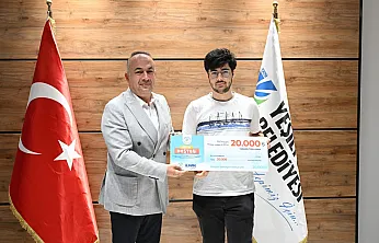 Yeşilyurt'un YKS Gururu 31 Öğrenci Ödüllendirildi