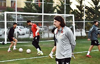 Yeşilyurtspor Liderliğini Bırakmıyor! Sıradaki Rakip Bitlisspor
