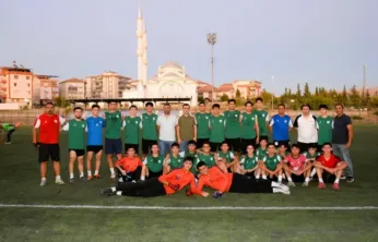 Yeşilyurtspor U14'ten Kilis'te 7 Gollü Zafer