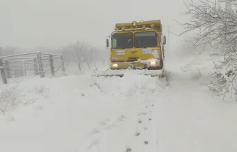 Yüksek Rakımlı Bölgelerde Yoğun Mesai: Malatya'da Yollar Tek Tek Açılıyor
