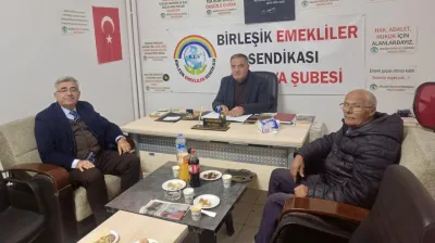 Birleşik Emekliler Sendikası'ndan Öğretmenler Günü'nde Dikkat Çeken Çağrı
