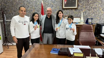 Şampiyon Gülşen Ailesi'ne Protokolden Tebrik Yağmuru