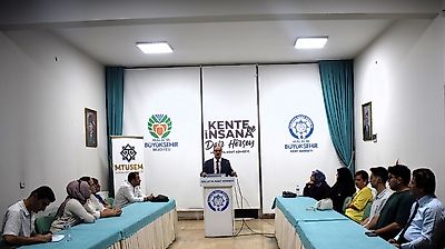 STK'larda Gönüllülük ve Zaman Yönetimi Masaya Yatırıldı