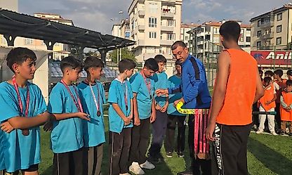 Malatya'da Amatör Spor Haftası'na Hokey Damgası
