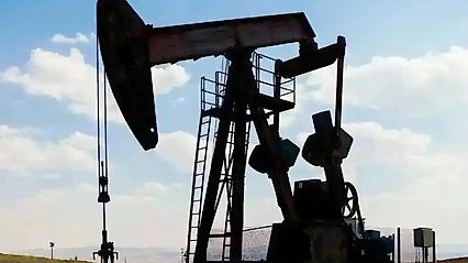 Brent petrol 98,53 dolardan işlem görüyor