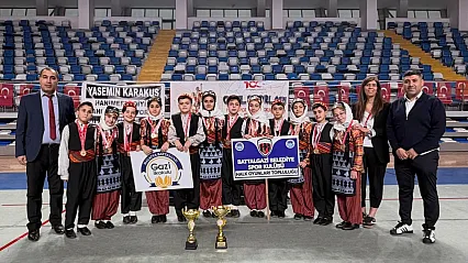 Halkoyunlarında Zirve Değişmedi: Gökhan Menekşe Spor Kulübü'nden Çifte Şampiyonluk Serisi