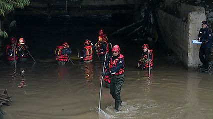 İstanbul'da selde kaybolan 5 kişiyi arama çalışmaları sürüyor