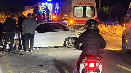 Malatya'da Akşam Saatlerinde İki Ayrı Kaza: Araçlar Hurdaya Döndü