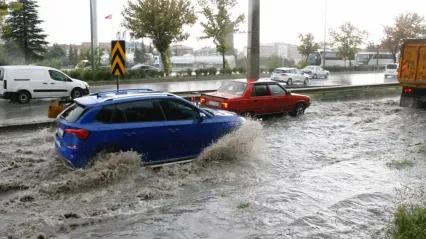 Meteoroloji'den birçok il için sağanak uyarısı