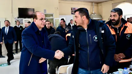 Yeşilyurt'ta Kış Mesaisi: Başkan Geçit Personelle Buluştu
