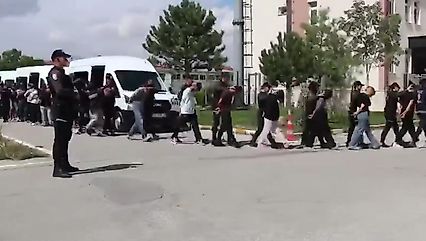 15 ilde nitelikli dolandırıcılık operasyonu: 174 kişi tutuklandı