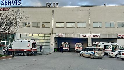 Malatya Park AVM Yakınında Bıçaklı Kavga: 2 Yaralı