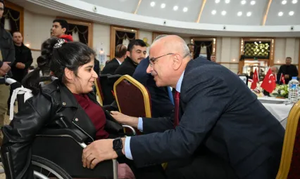 Başkan Sami Er: 'Engelli Bireylere Hizmeti Görev Değil, Gönül Sorumluluğu Olarak Görüyoruz'