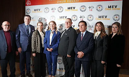 Bir SMS, Bir Umut: Malatya Eğitim Vakfı'ndan 40 Yıllık İyilik Hikâyesi