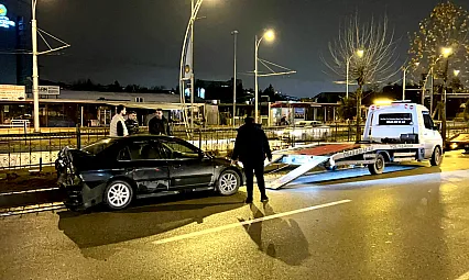 Çevreyolu Buhara Bulvarı'nda Akşam Saatlerinde Kaza