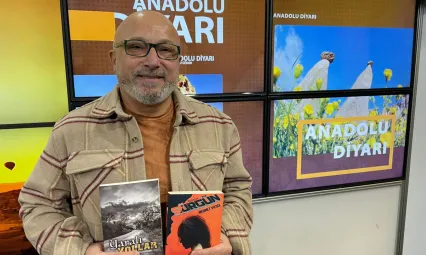 'Edebiyat Ödülü' ne Malatyalı yazar Mehmet Yıldız layık görüldü.