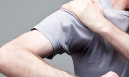 Tedavi edilmeyen omuz ağrıları kalıcı hasara yol açabilir