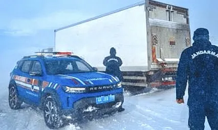 Tipi Engeli Kalktı, Darende Yollarında Trafik Normale Dönüyor