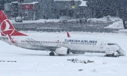 Yeni Yıla Hava Engeli: THY ve AJet Seferleri İptal Etti