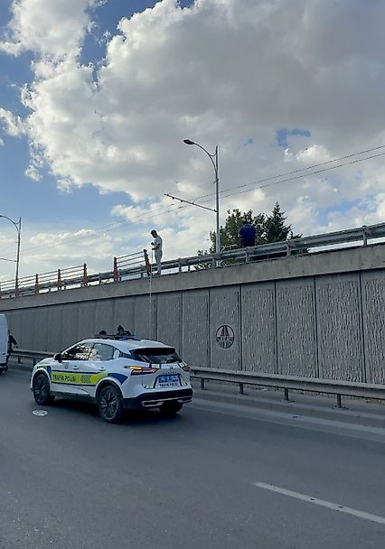 Çevreyolunda Yürürken Alt Geçide Düştü: Ağır Yaralandı