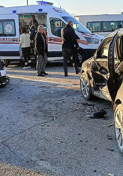 Malatya'da Trafik Kazası! 6 Yaralı Hastaneye Kaldırıldı