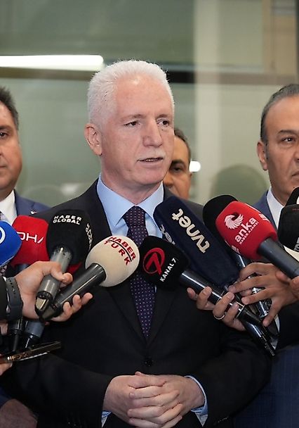 Vali Gül'den Başakşehir'deki Bıçaklı Saldırı Sonrası Açıklama