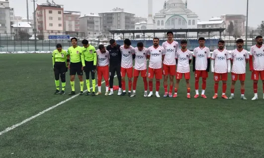 Konakspor Sahaya Çıkmadı, Maç Oynanamadı