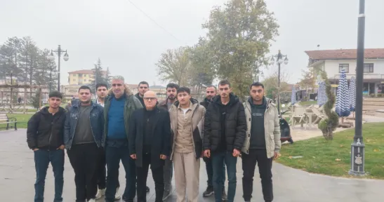 Anahtar Parti Battalgazi İlçe Başkanlığı Gençlerle Eski Malatya'da Buluştu