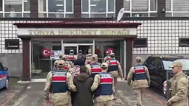 12 ilde organize suç örgütlerine operasyon: 49 kişi tutuklandı