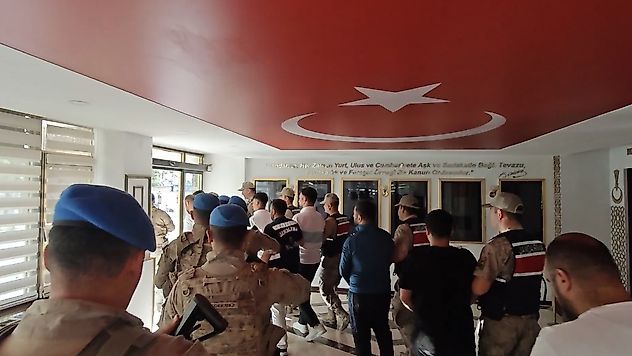 16 İlde Organize Suç Örgütlerine Operasyon: 228 Şüpheli Yakalandı