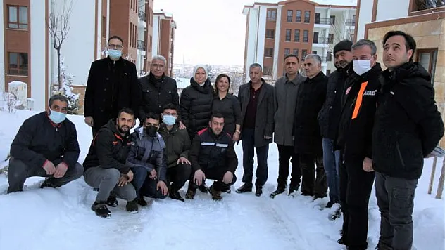 24 Ocak Depreminin Yıldönümünde Depremzede Aileleri Ziyaret Ettiler