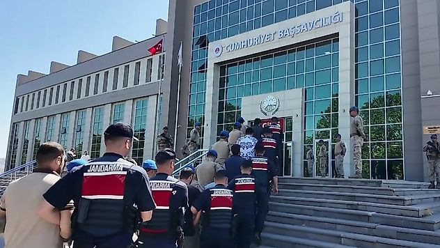 26 ilde DAİŞ operasyonu: 70 şüpheli yakalandı