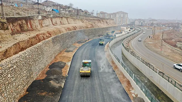 '75 İş Makinası Ve 160 Personelle Sahada Çalışmalarımızı Hızlı Bir Şekilde Sürdürmekteyiz'