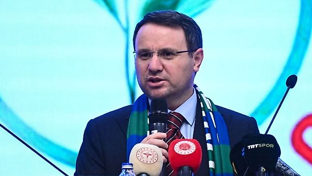 Adalet Bakanı Gürlek: 'Yapay zeka avukatlık mesleğine alternatif olamaz'