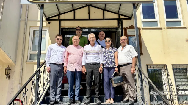 Adil Üstündağ'dan Arapgir Belediyesi'ne Anlamlı Ziyaret