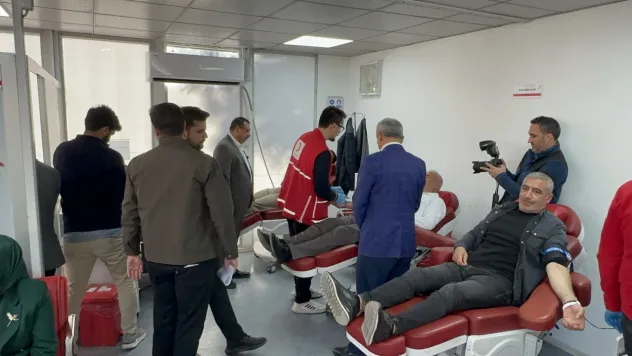 Ak Parti Malatya'dan Kızılay Haftasına Anlamlı Destek