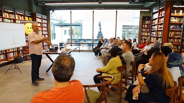 Akademik başarıda aile tutumlarının önemi anlatıldı