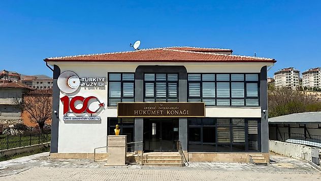 Akçadağ'a Gençlik Merkezi Müjdesi