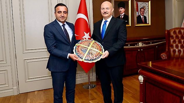 Akçadağ Belediye Başkanı Ulutaş'tan Vali Küçük'e vefa ziyareti