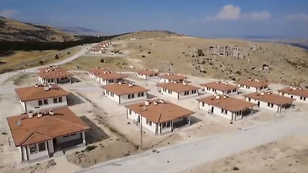 Akçadağ'da 30 Aile Yeni Yuvalarına Kavuşuyor