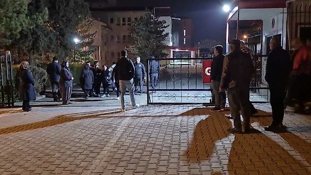 Akraba Dehşeti! Restoranda Kurşun Yağdı: 1 Kişi Hayatını Kaybetti