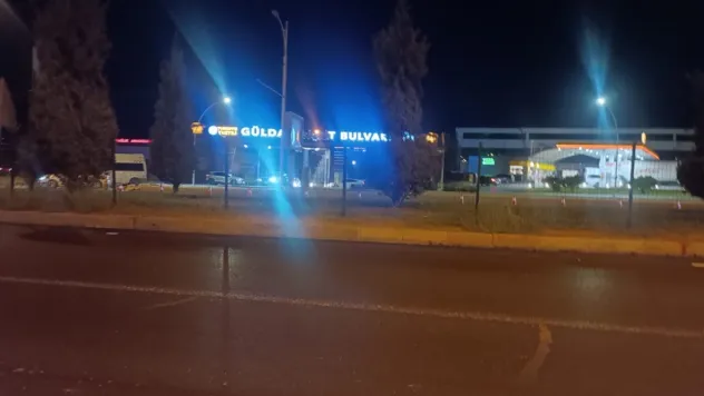 Akşit Bulvarı Yalnız Bırakıldı, Bisikletler Kayboldu: Yağlıcı'dan Sert Çıkış