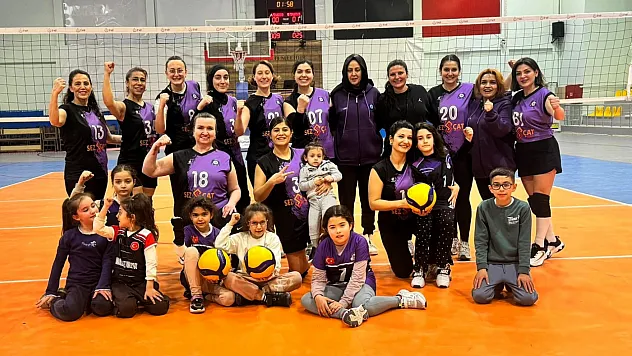 Anadolu Set Voleybol Ekibinden Anlamlı Destek
