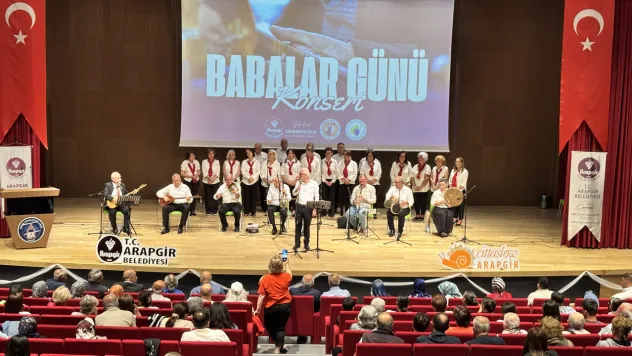 Arapgir'de Babalar Günü Coşkusu 'Ozanca Türküler' Konseriyle Taçlandı