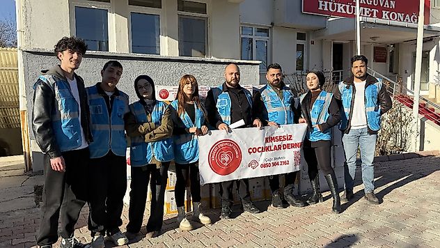 Arguvan'da Dayanışma Örneği: 100 Aileye Gıda, 150 Çocuğa Destek
