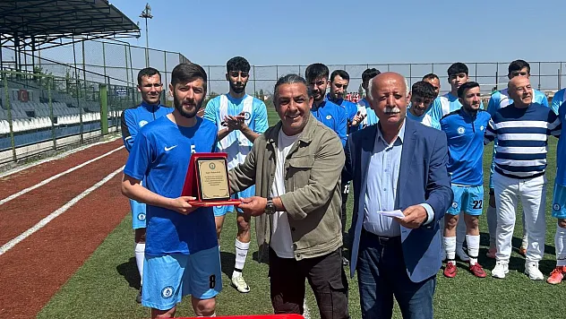 Ataköy Spor kulübünden ah de vefa örneği